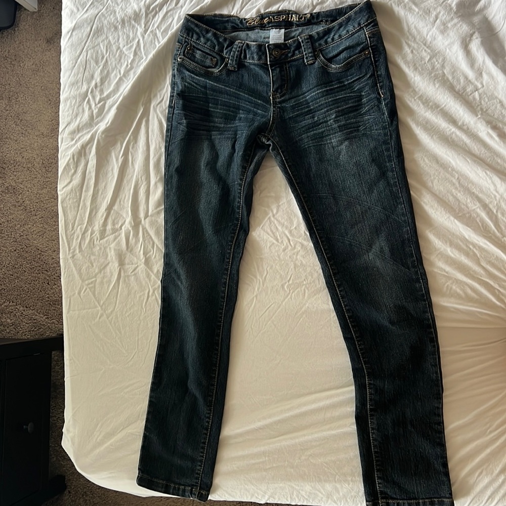 Blue Asphalt Size 5- short